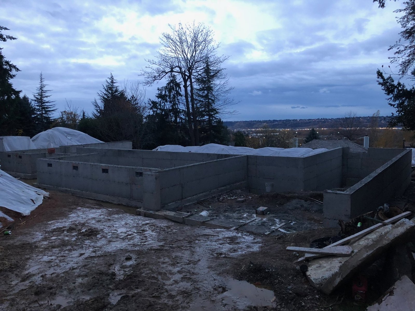 Foundation walls