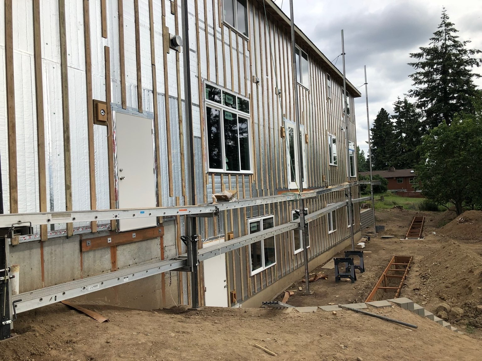Exterior wall assembly