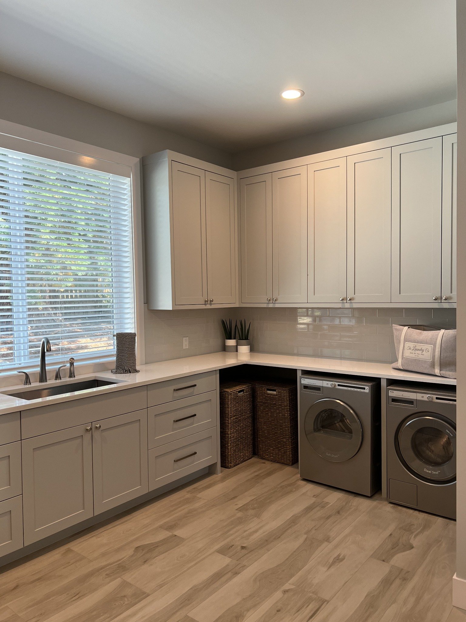 Finished laundry and utility room